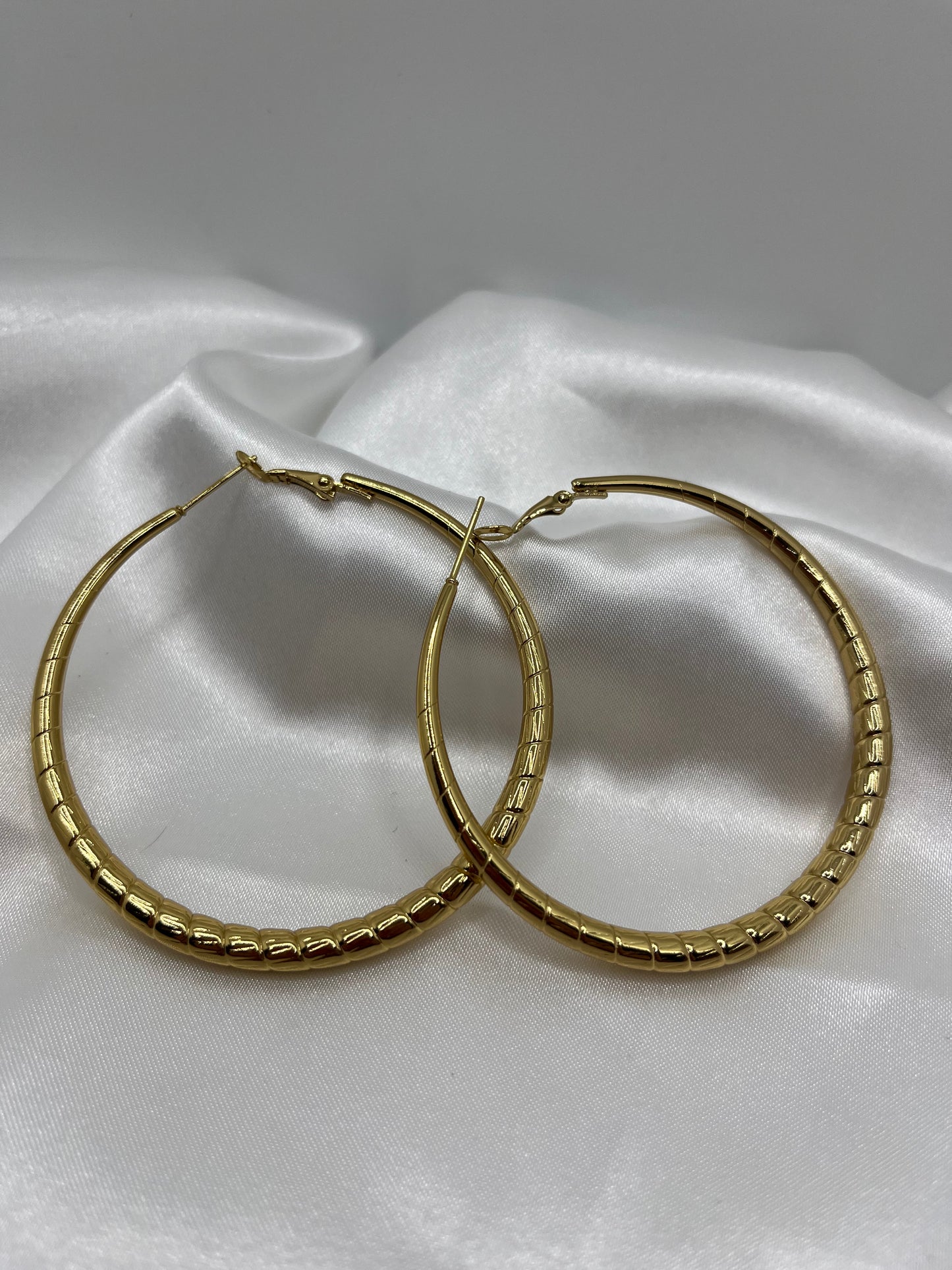 Golden gleam hoops