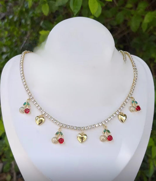 Sweet Strawberry Chain