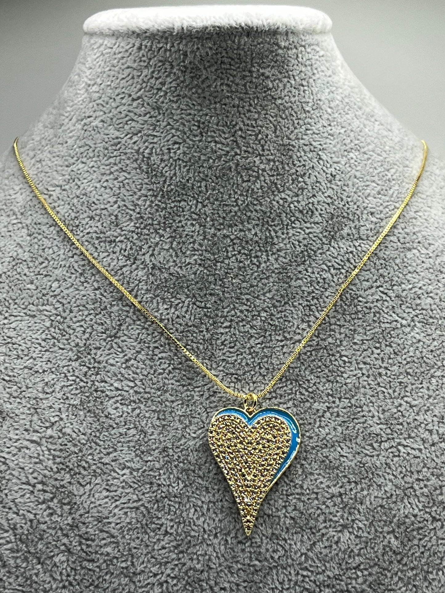 Eternal Blue Hearts Chain